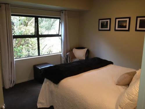 Tawharanui Lodge Уоркворт Экстерьер фото